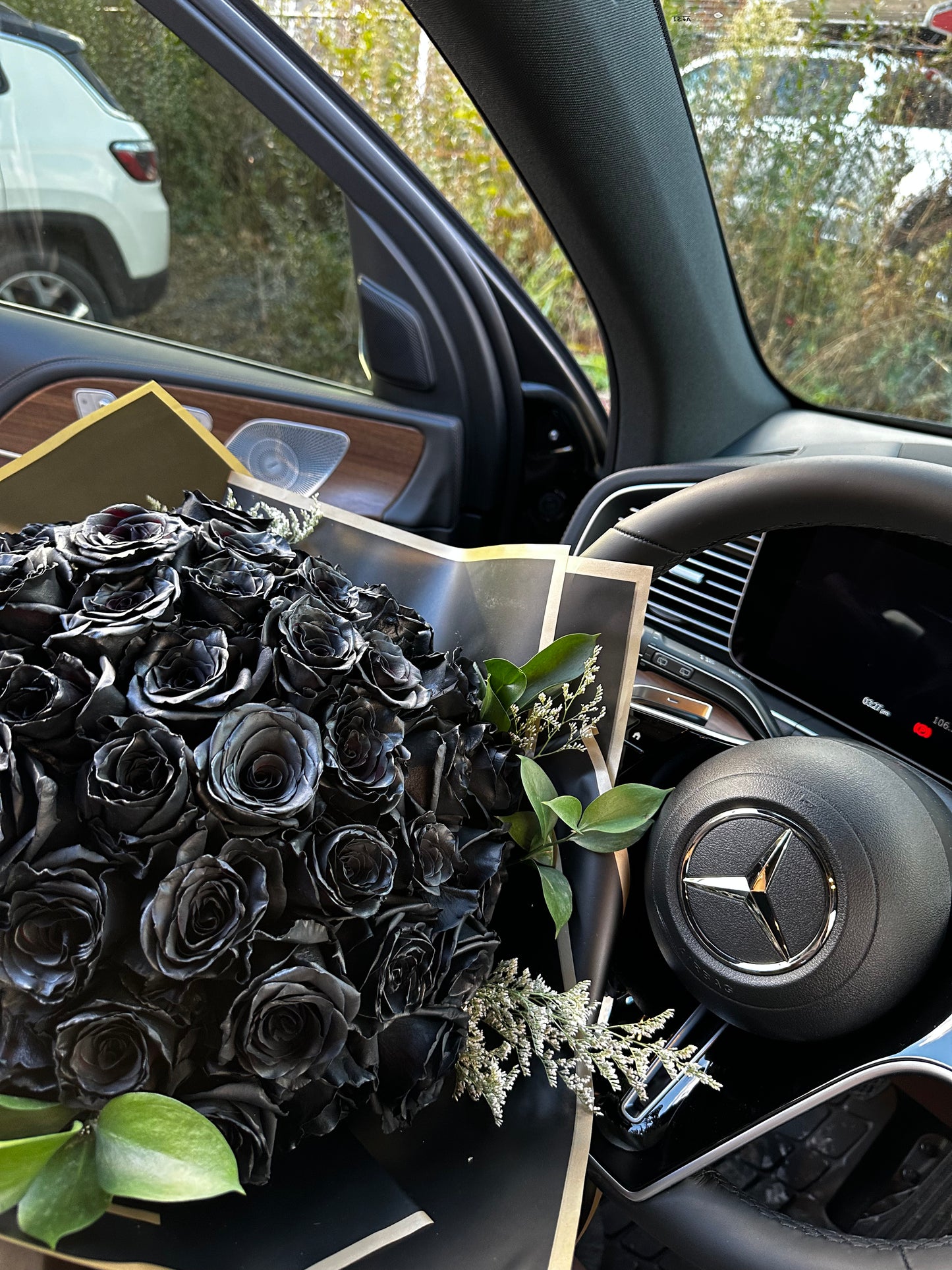 50 Black Roses.